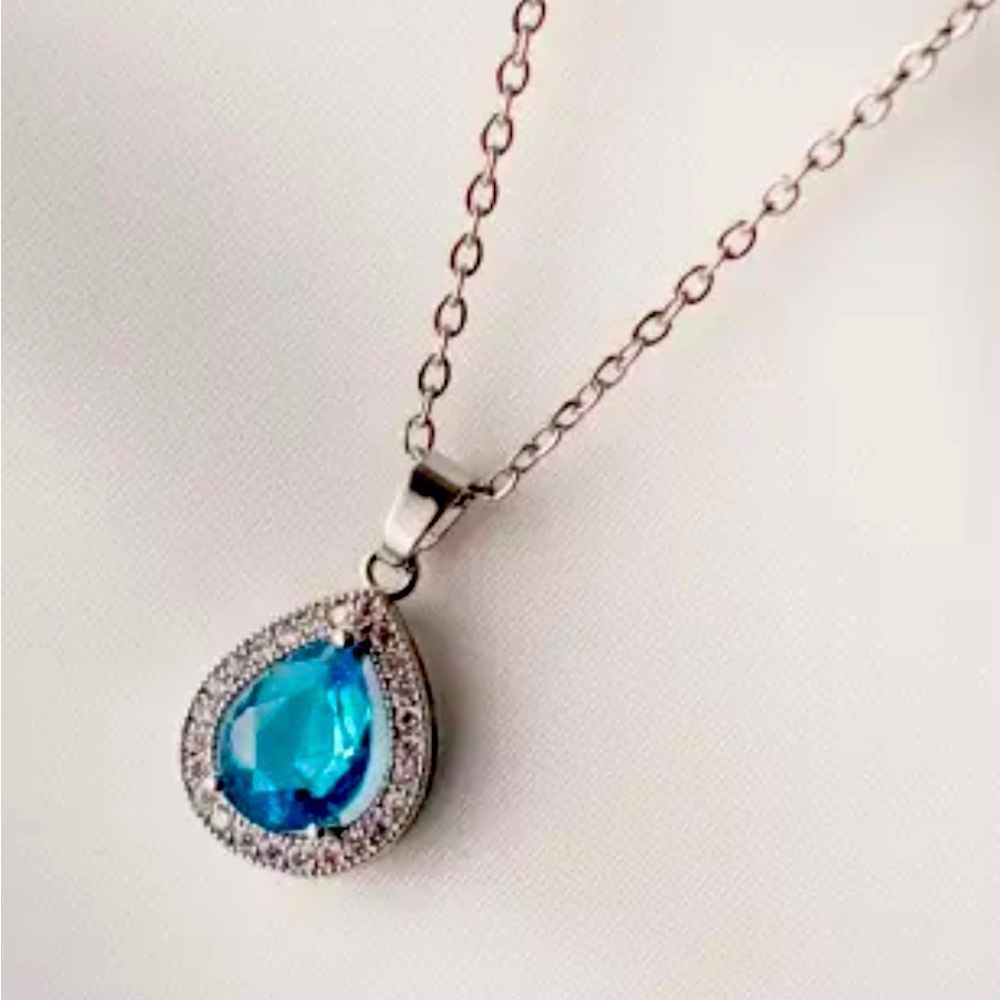 Nikola Valenti Australian Blue Jewel White Gold Plated Necklace 16” BNIB Bling